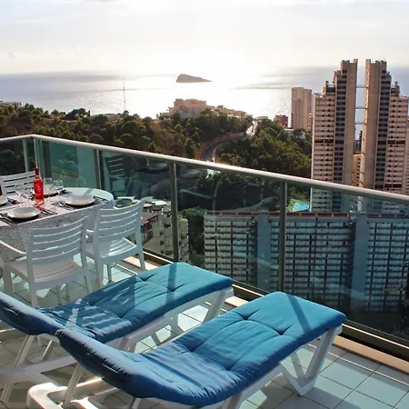 Skyline 26 Stunning Sea Views From A 2-bedroom On The 26th Floor *