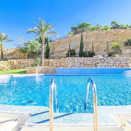 Skyline 26 Stunning Sea Views From A 2-bedroom On The 26th Floor *