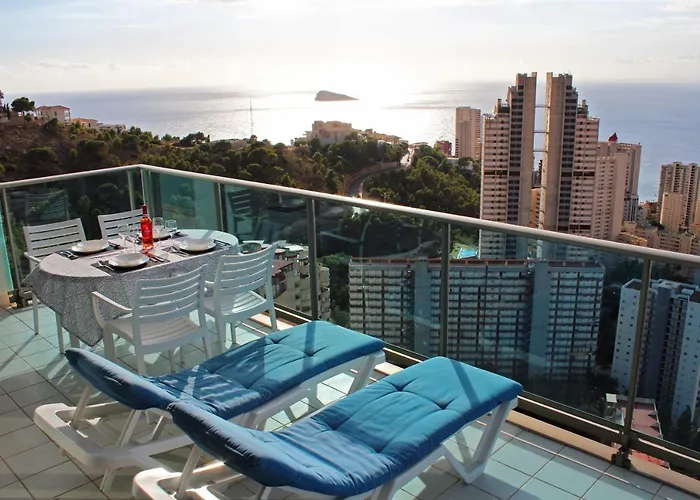 Skyline 26 Stunning Sea Views From A 2-bedroom On The 26th Floor *
