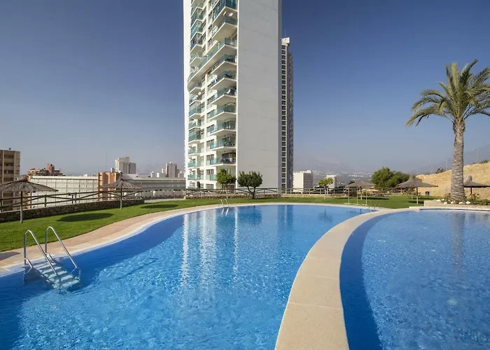 Skyline 26 Stunning Sea Views From A 2-bedroom On The 26th Floor